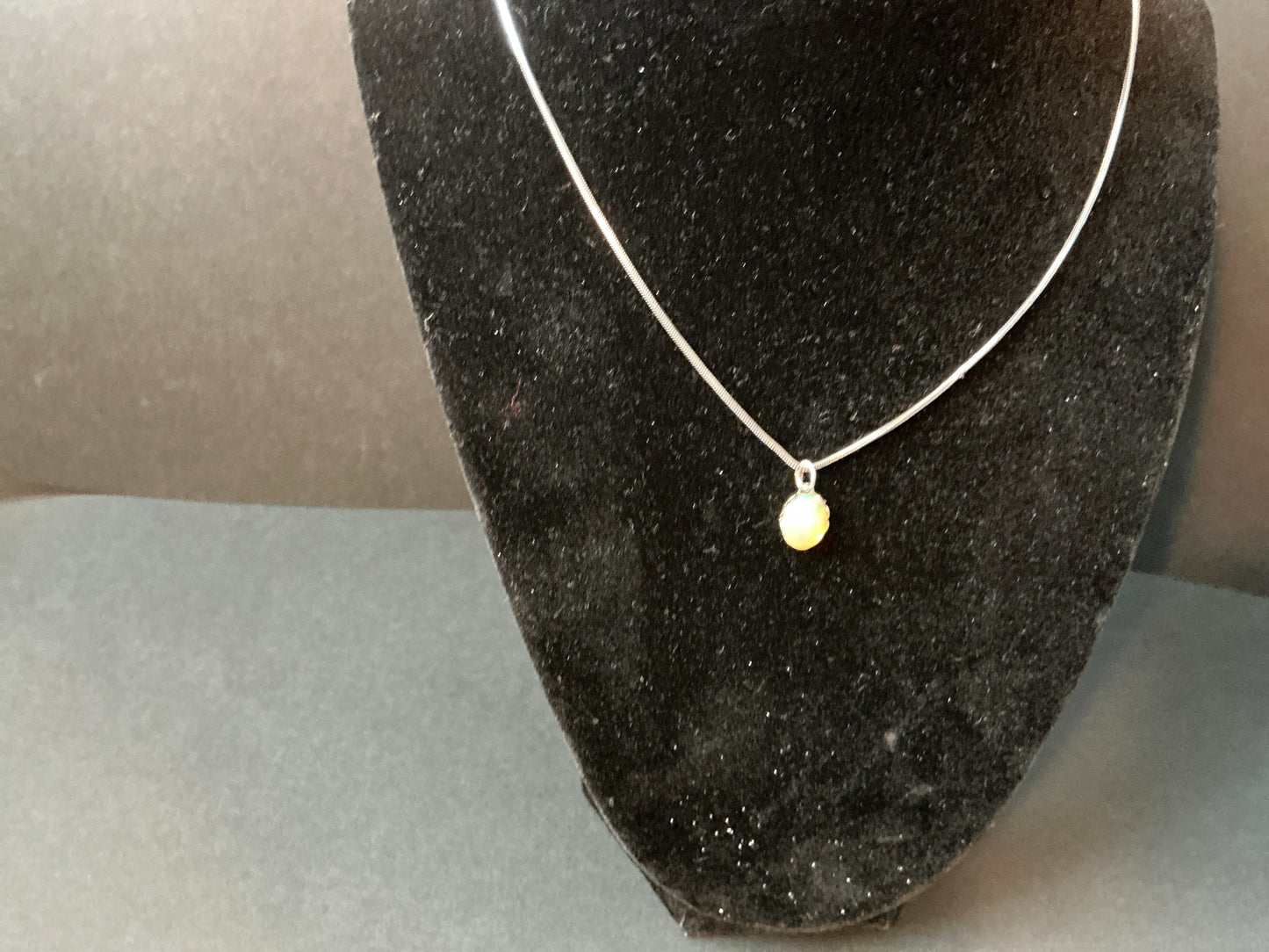 8x10mm Ethiopian opal pendant bright aaa