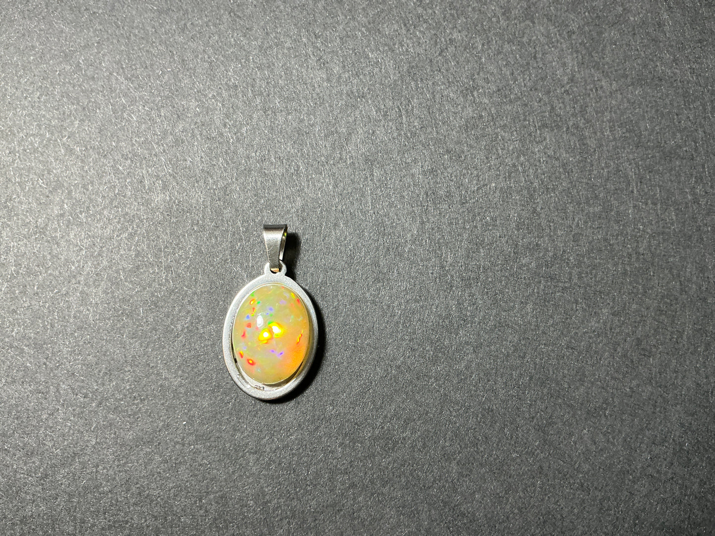10x14mm opal Ethiopian necklace Yellow Flash