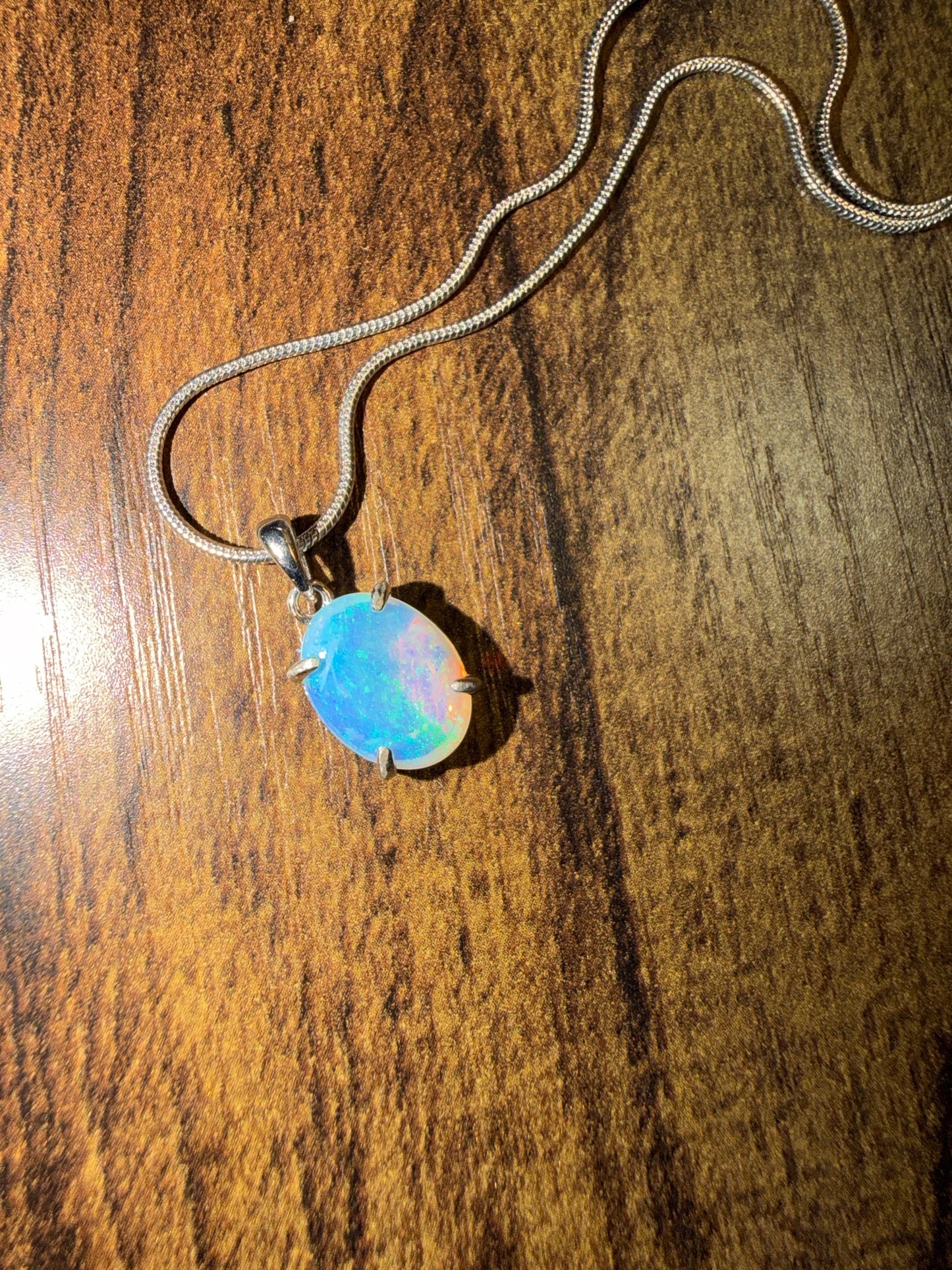 9x12mm Ethiopian OPAL Pendant