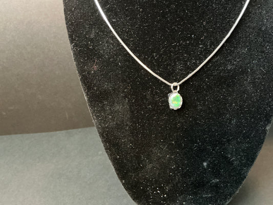 8x10mm ethiopian opal pendant